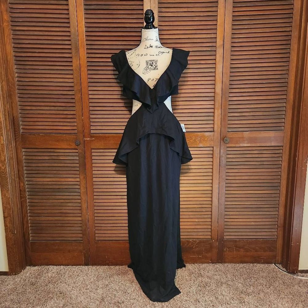 Fame And Partners Firefly Cutout Off Shoulder Dress - Picture 10 of 11